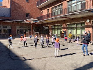 a827d259-8c64-4a51-97bd-e7deaf5e2dfc