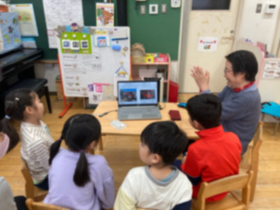 35ea3aee-b8d6-4102-8ca1-4ddef03b4fba